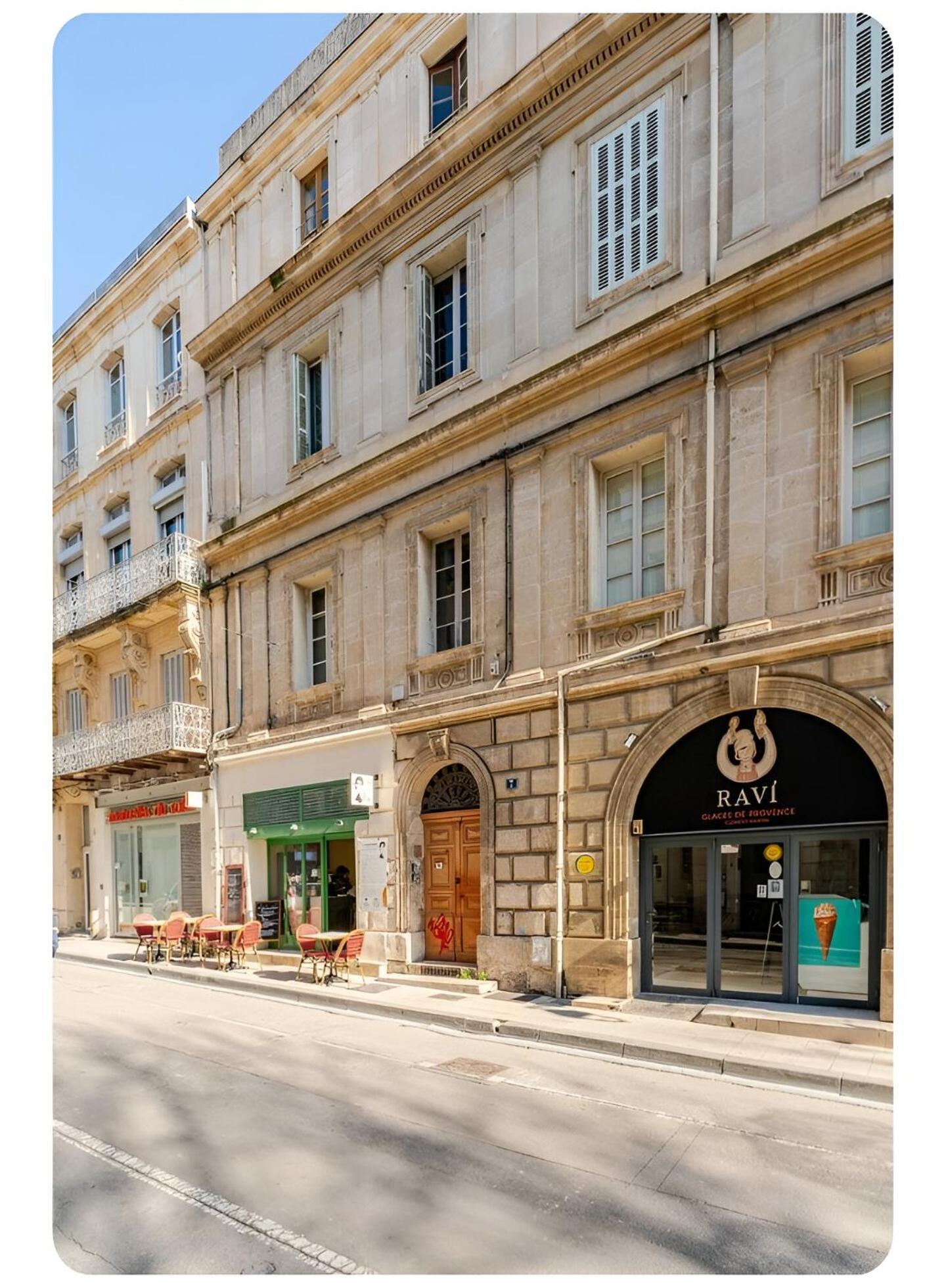 L' Appart Du Centre Historique Charme Et Confort Arles Esterno foto